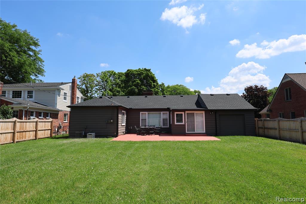 4121 Seminole Drive, Royal Oak, MI 48073 — Photo 16