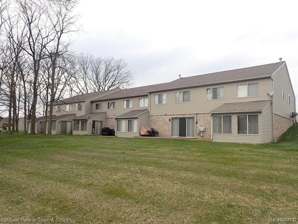 62330 Arlington Circle #3, 3, South Lyon, MI 48178 — Photo 27