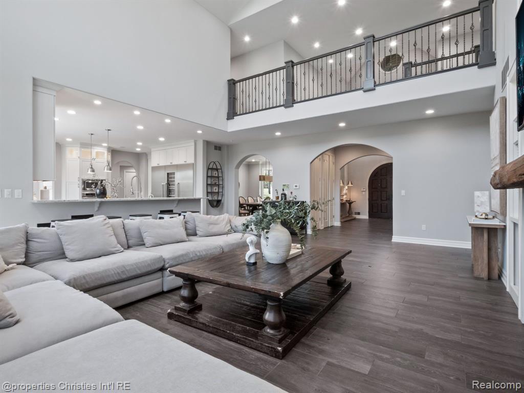 920 SOUTHDOWN Road, Bloomfield Hills, MI 48304 — Photo 14