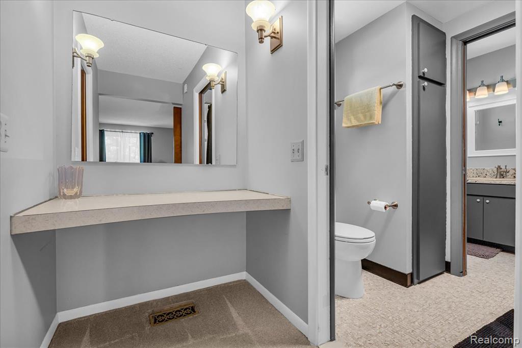 6130 Carroll Lake Rd Road, 1, Commerce Twp, MI 48382 — Photo 19