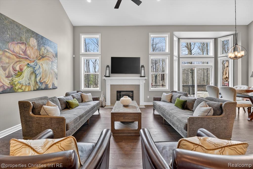 8098 Tilbury Court, Canton, MI 48187 — Photo 17
