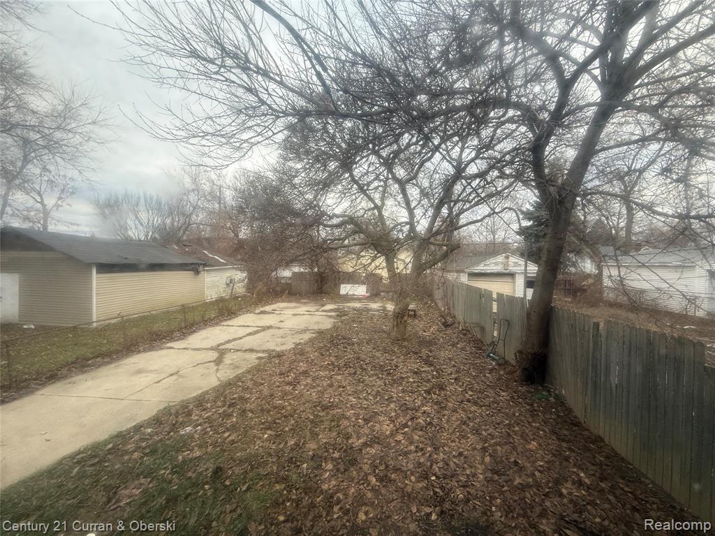 7261 N Rutherford Street W, Detroit, MI 48228 — Photo 18