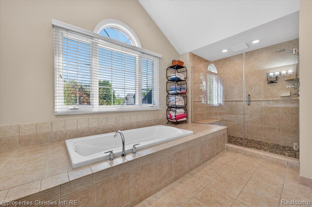 15639 Merion Court, Northville, MI 48168 — Photo 37