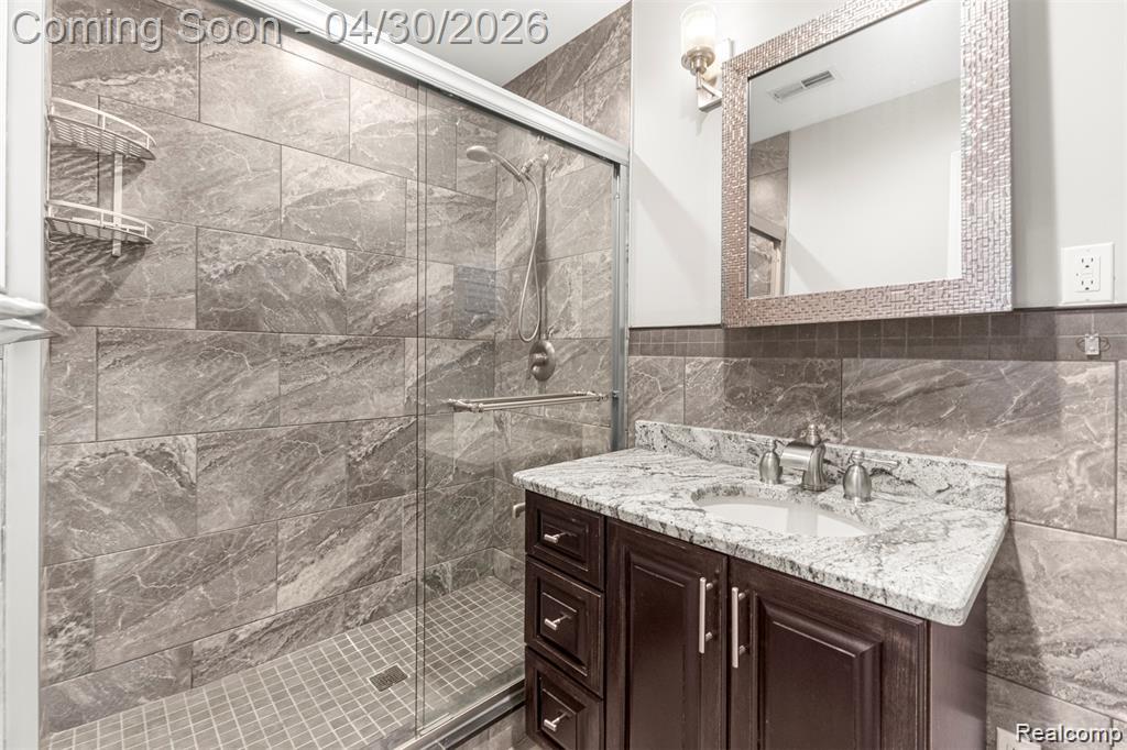 7704 Oakman Boulevard, Dearborn, MI 48126 — Photo 26