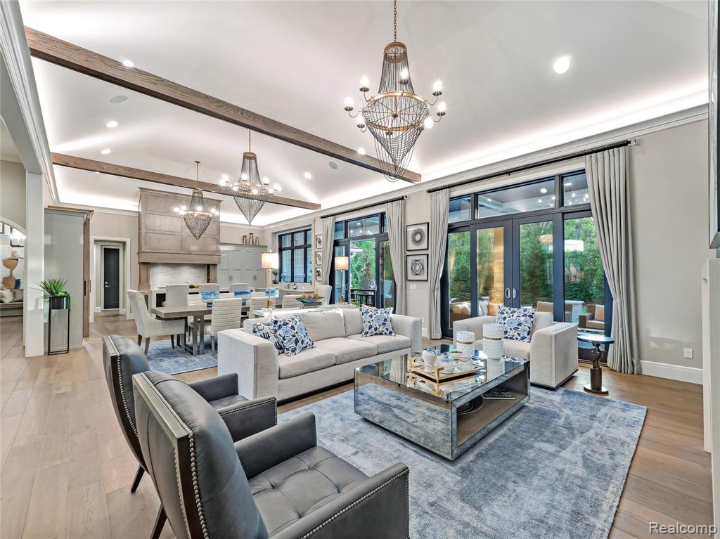 207 Port Side Drive, Lake Orion, MI, 48362