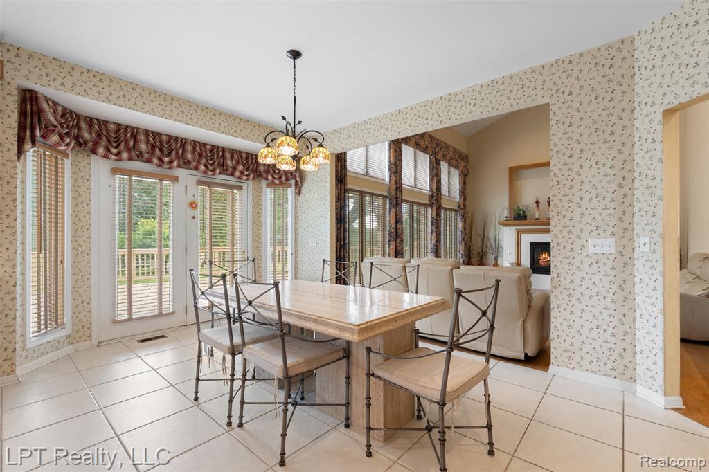 9968 Tuscany Valley Way, South Lyon, MI 48178 — Photo 18