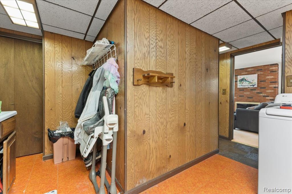 42109 Hartford Drive, Canton, MI 48187 — Photo 39