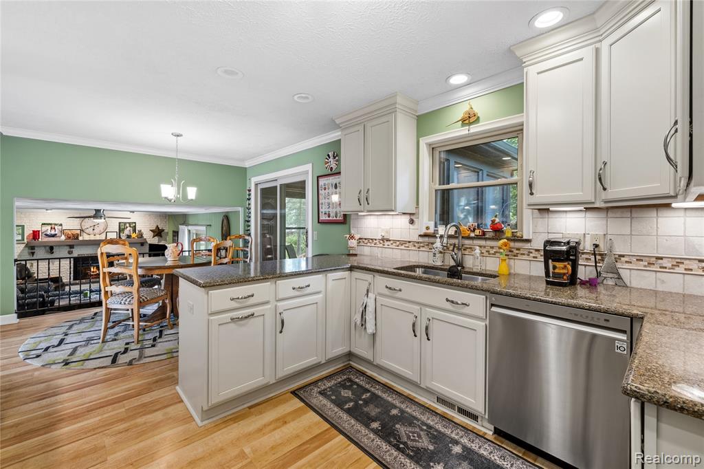 6180 Meyer Avenue, Brighton, MI 48116 — Photo 8