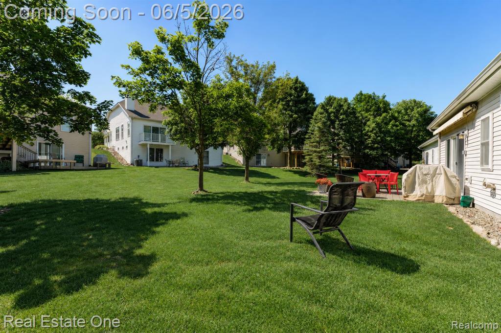 3580 Riverside Drive, Auburn Hills, MI 48326 — Photo 35