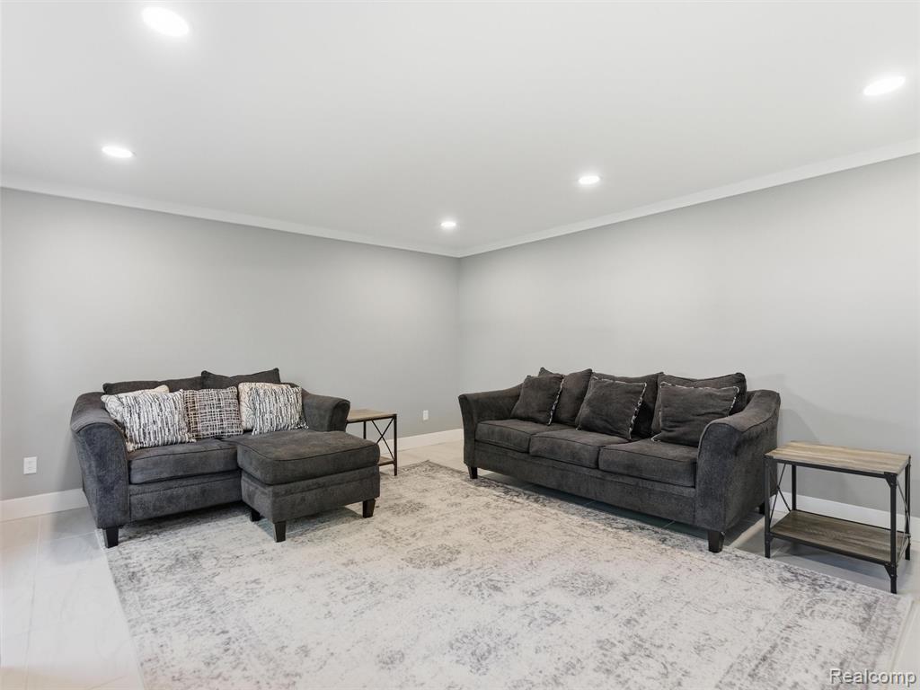 5409 Stony Hill Court, Grand Blanc, MI 48439 — Photo 8