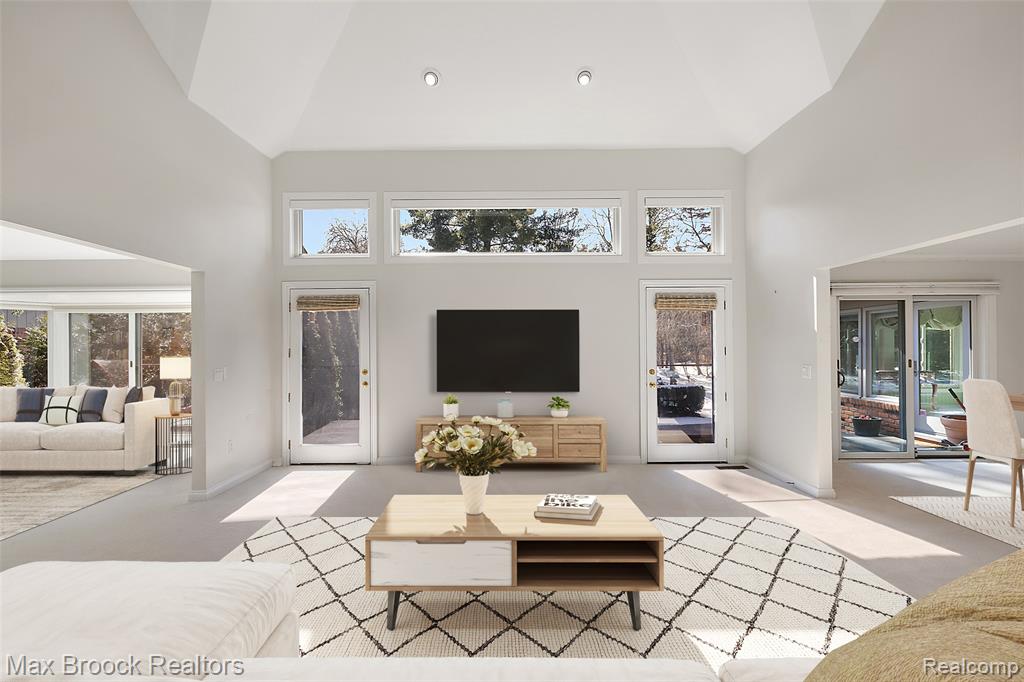 3673 York Court, Bloomfield Hills, MI 48301 — Photo 3
