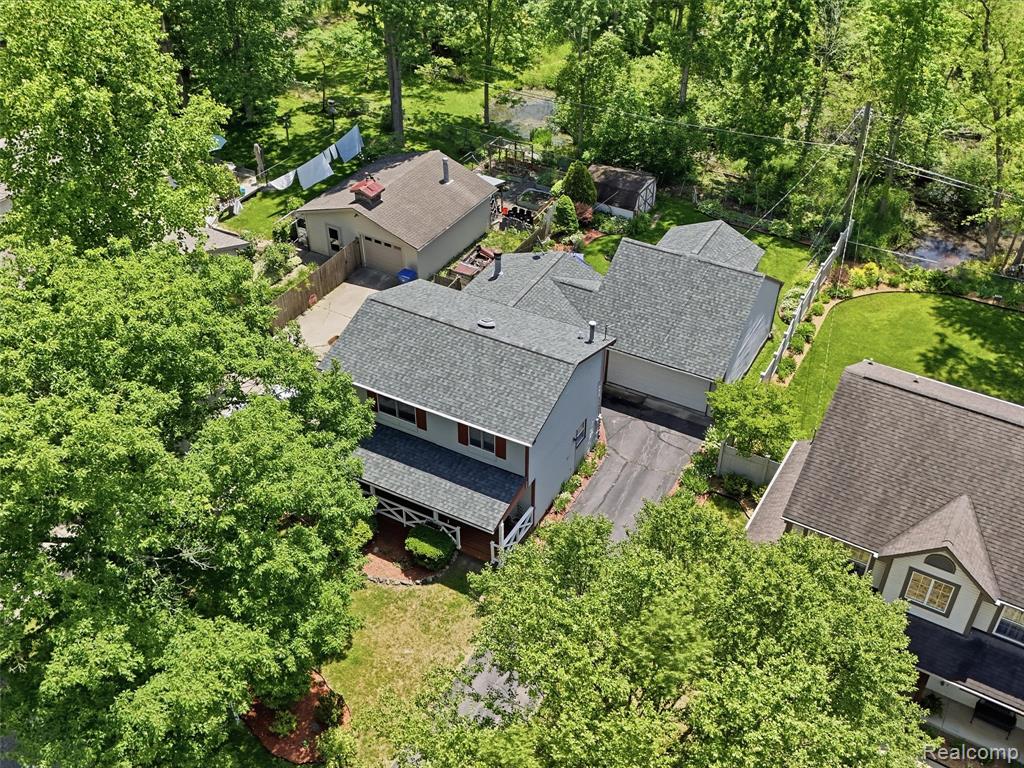 5565 Crescent Road, Waterford, MI 48327 — Photo 42