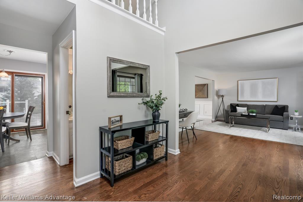 46671 BARRINGTON, Plymouth, MI 48170 — Photo 5