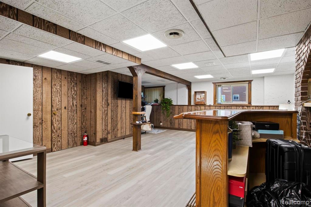 39 SNOW, Dearborn, MI 48124 — Photo 41