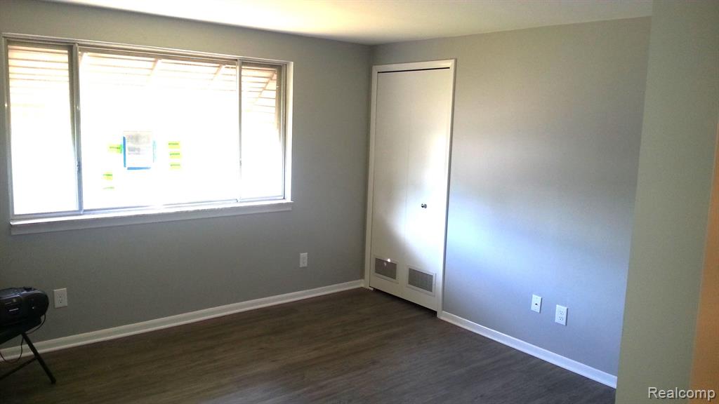 80 Myron Street, Ortonville, MI 48462 — Photo 29