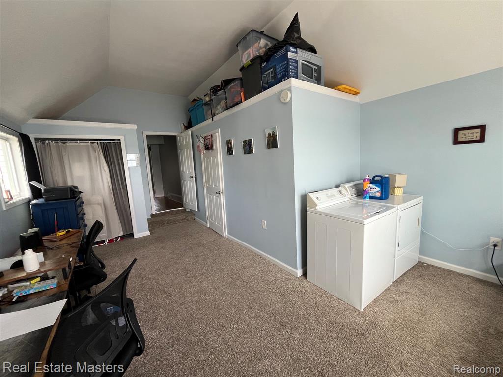 2108 MILITARY Street, Port Huron, MI 48060 — Photo 12