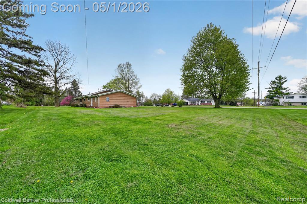 2010 Carol Drive, Lapeer, MI 48446 — Photo 30