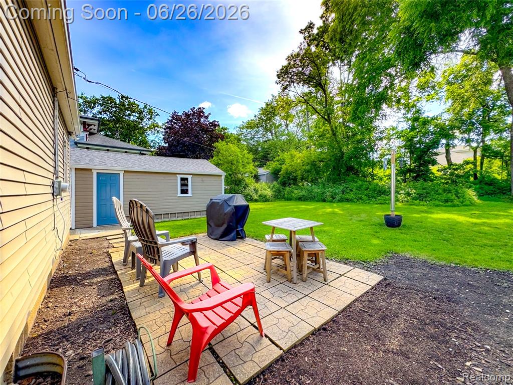 610 N Barnard Street, Howell, MI 48843 — Photo 5