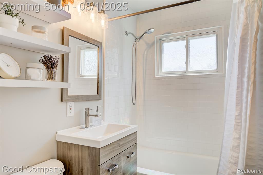 626 E Shevlin Avenue, Hazel Park, MI 48030 — Photo 11