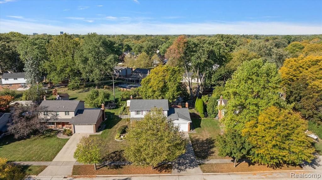 4147 Greensboro Drive, Troy, MI 48085 — Photo 52