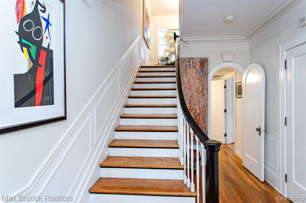 736 CHICAGO Boulevard, Detroit, MI 48202 — Photo 39