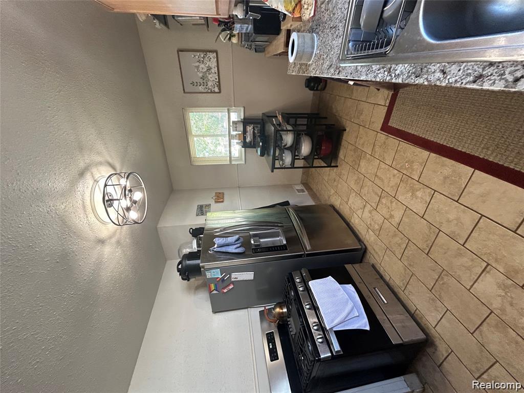 4635 5th Street, Ecorse, MI 48229 — Photo 3