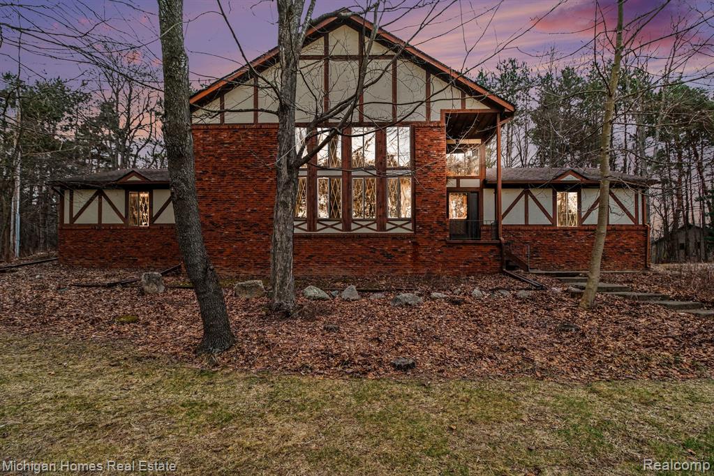 885 Rustic Village Lane, Lake Orion, MI 48362 — Photo 42