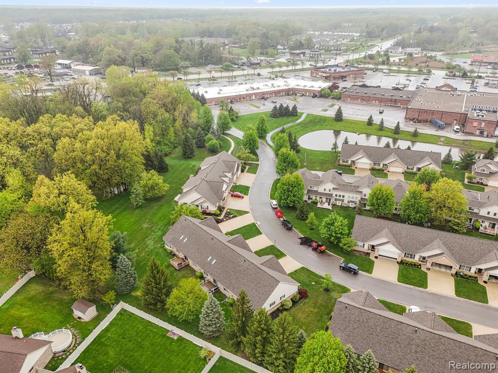 23879 ASHLEY Drive, Flat Rock, MI 48134 — Photo 48