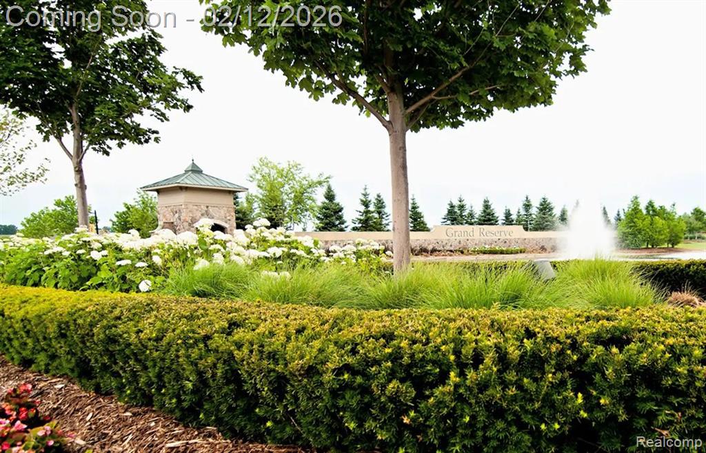 9431 Pine Valley Drive, Grand Blanc, MI, 48439