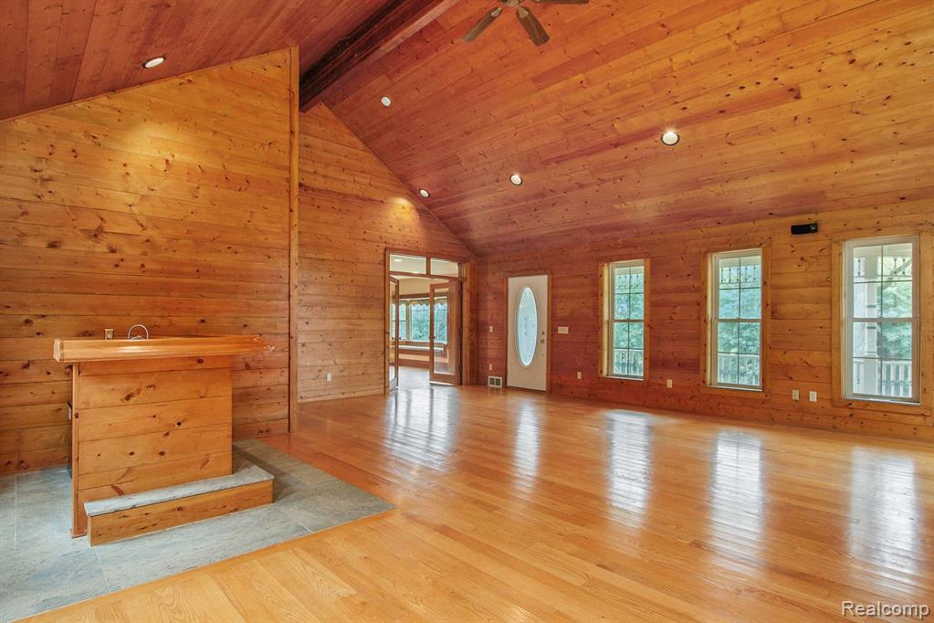 9001 Bergin Road, Howell, MI 48843 — Photo 18
