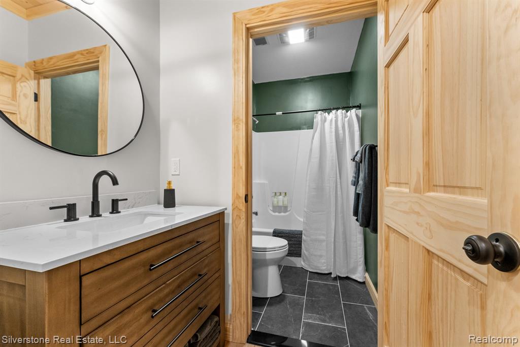 908 Cabin Drive, Boyne City, MI 49712 — Photo 35
