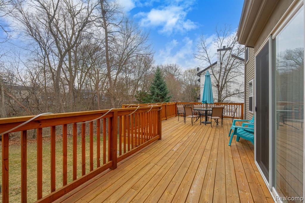 8925 El Dorado Drive, White Lake, MI — Photo 42