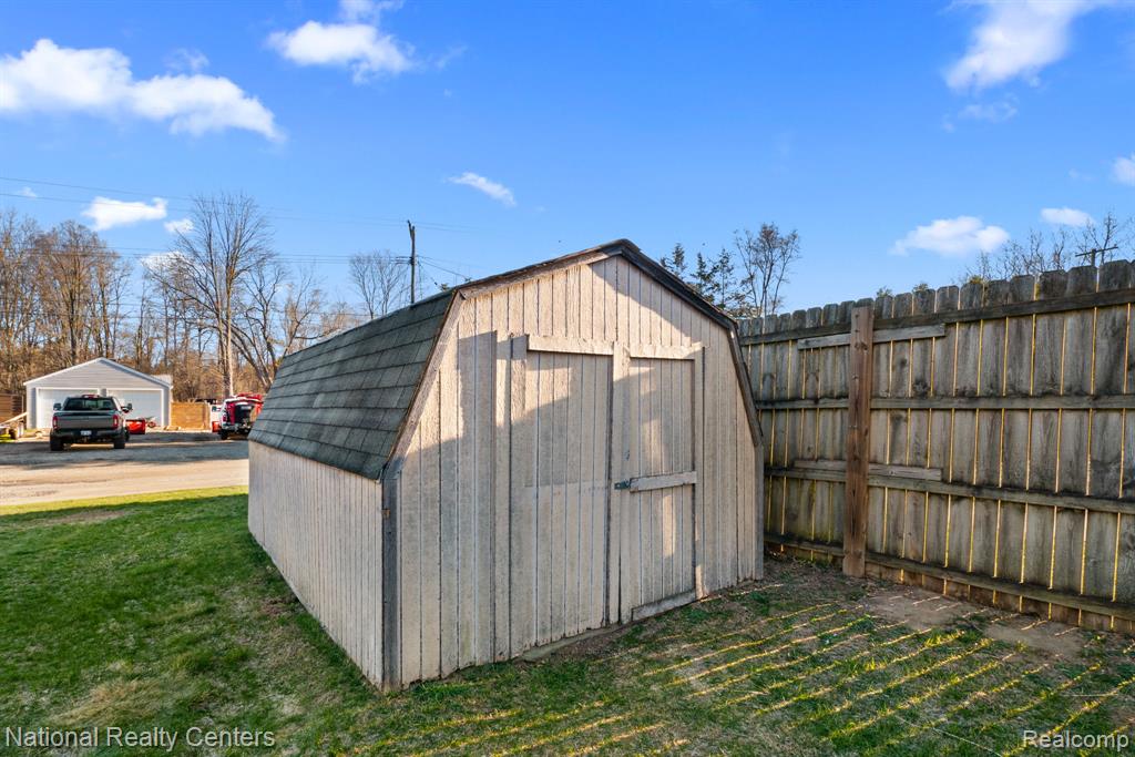 3025 Reeder Road, Clarkston, MI — Photo 43