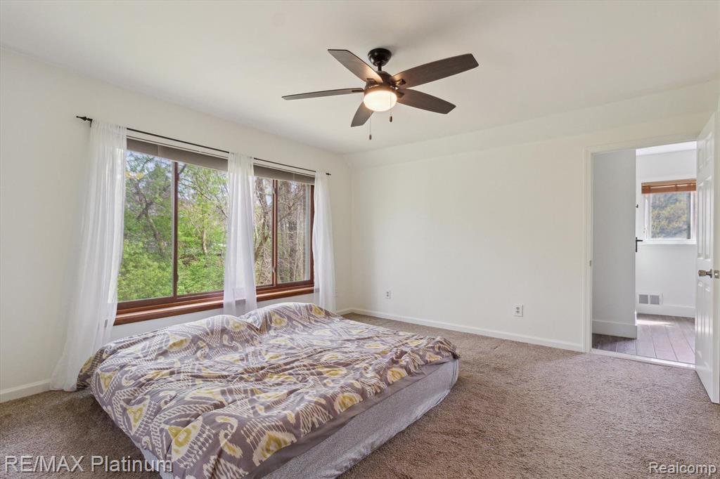 5440 BRADFORD Circle, Brighton, MI 48114 — Photo 29