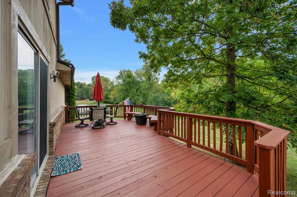 7481 Hickory Hill Drive, 25, West Bloomfield, MI — Photo 11