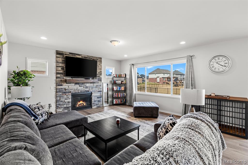 52690 Char Marie, Macomb, MI 48042 — Photo 14
