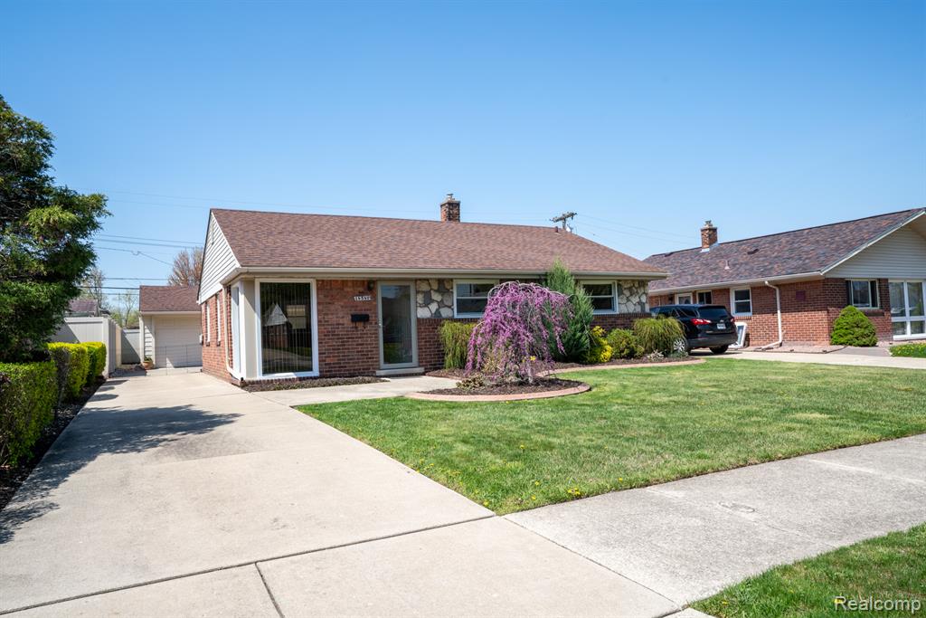 18580 Marsha Street, Riverview, MI 48193 — Photo 2