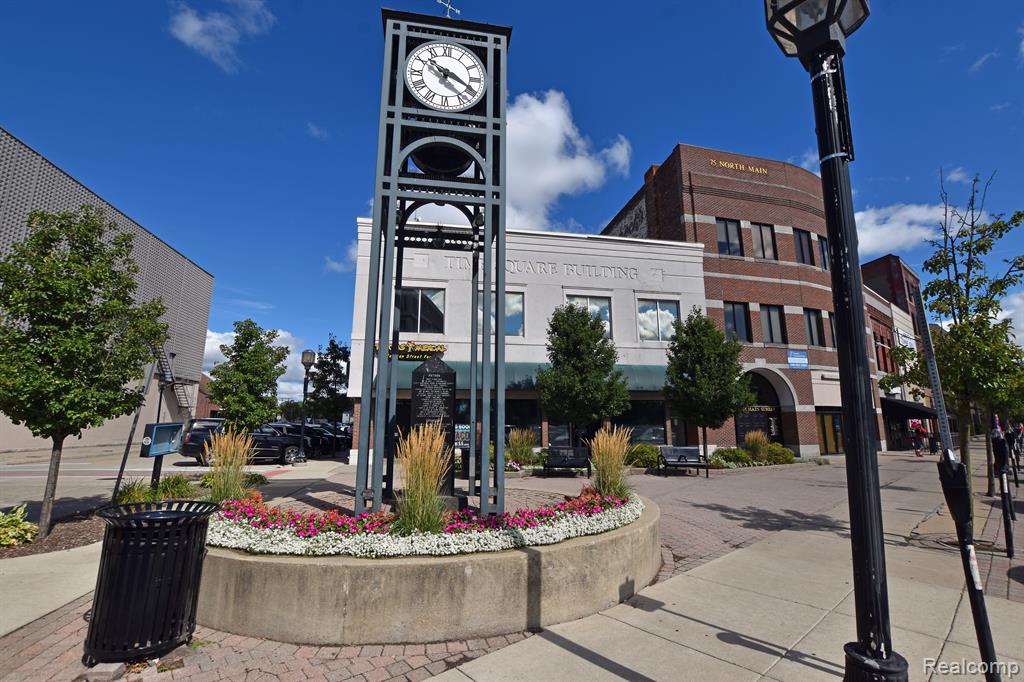 71 N MAIN Street, Mount Clemens, MI 48043 — Photo 2