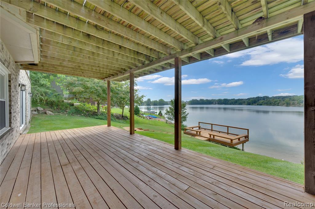 770 Lakes Edge Drive, Oxford, MI 48371 — Photo 35