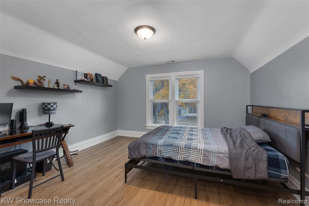 84 Moross Street, Mount Clemens, MI 48043 — Photo 21