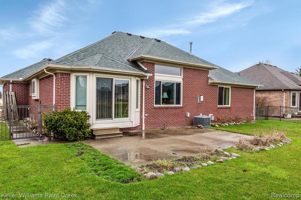 50799 MURRAY Drive, Macomb, MI 48044 — Photo 38