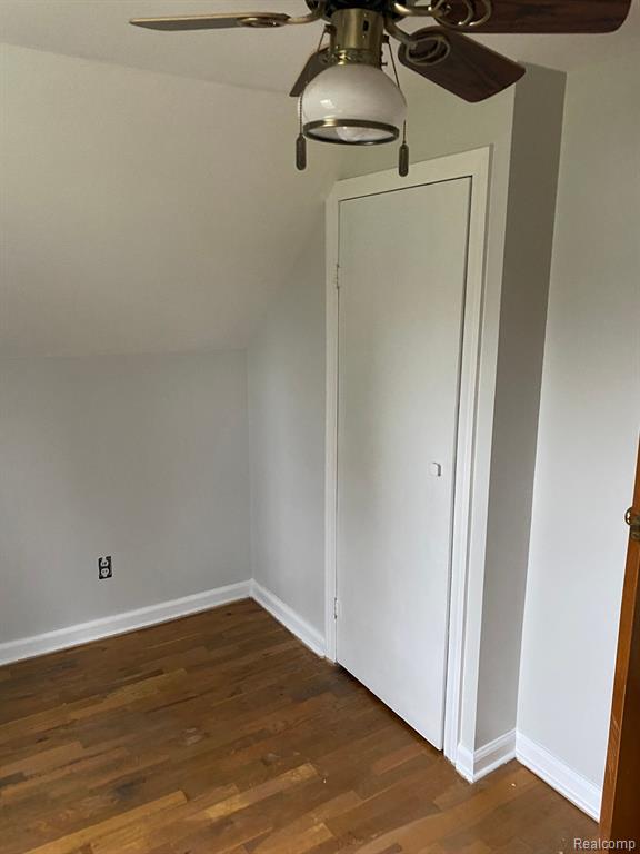 5470 POTTER Road, Burton, MI 48509 — Photo 29