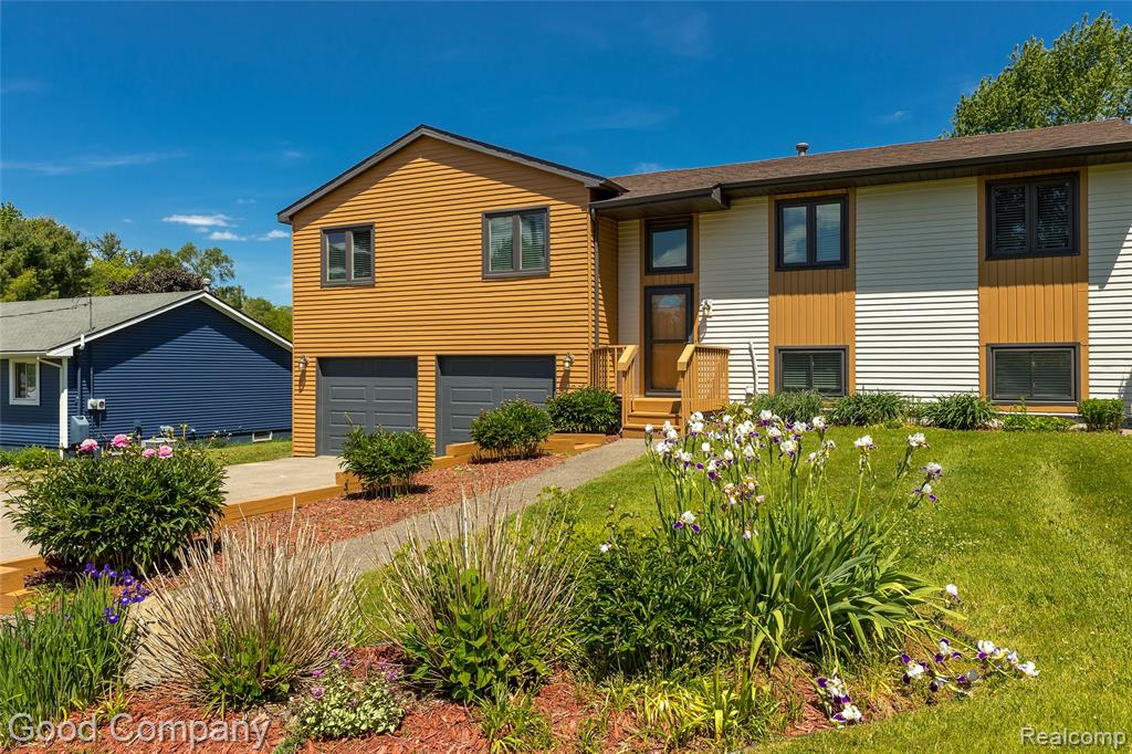 5410 Edgar Road, Clarkston, MI