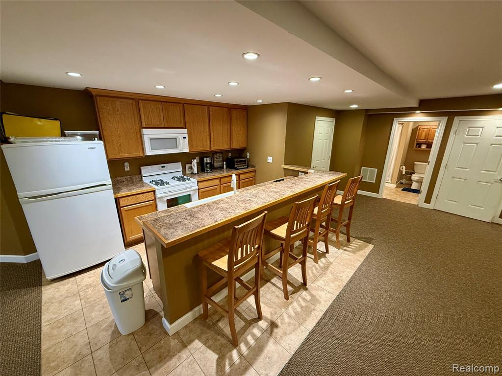 6435 Thompson Pond Drive, Whitmore Lake, MI 48189 — Photo 26