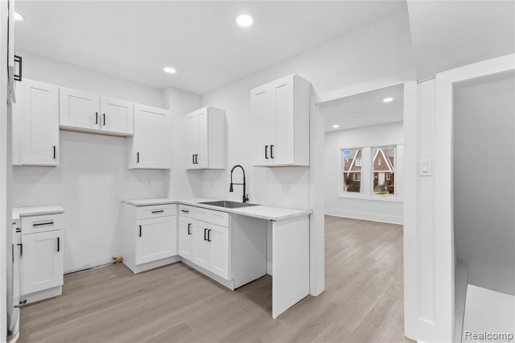 7722 Miller Road, Dearborn, MI 48126 — Photo 12