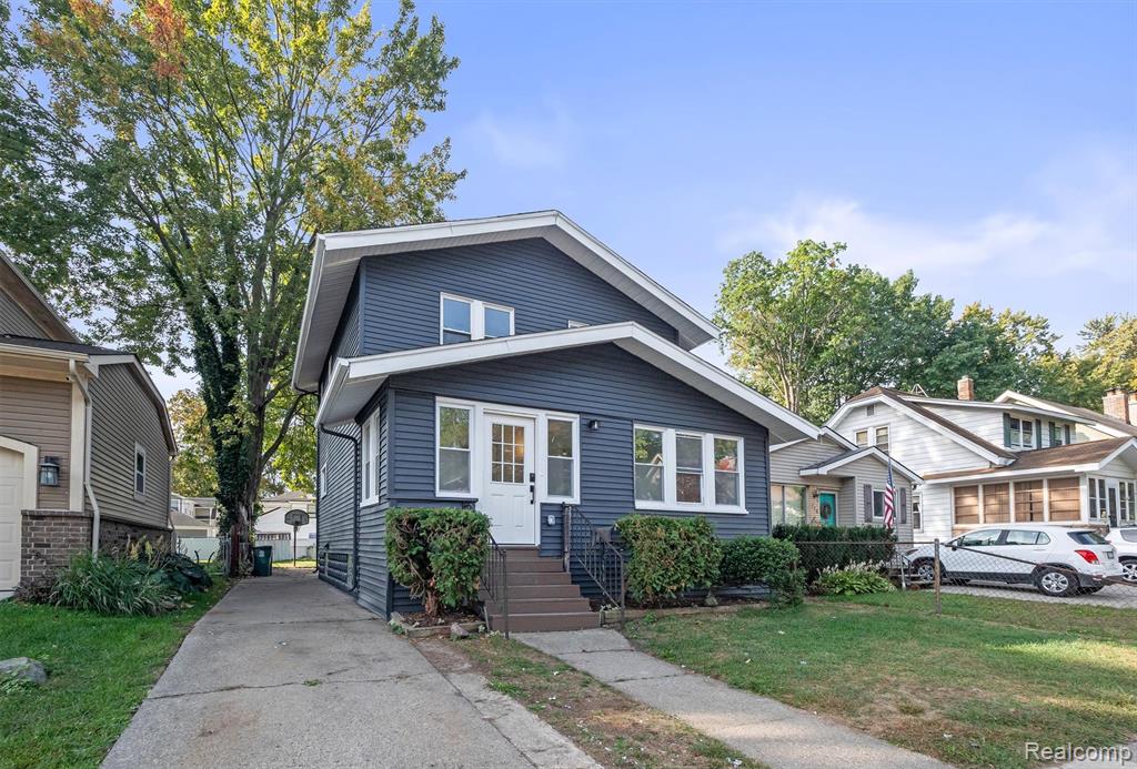 716 Hawthorn Avenue, Royal Oak, MI 48067 — Photo 3
