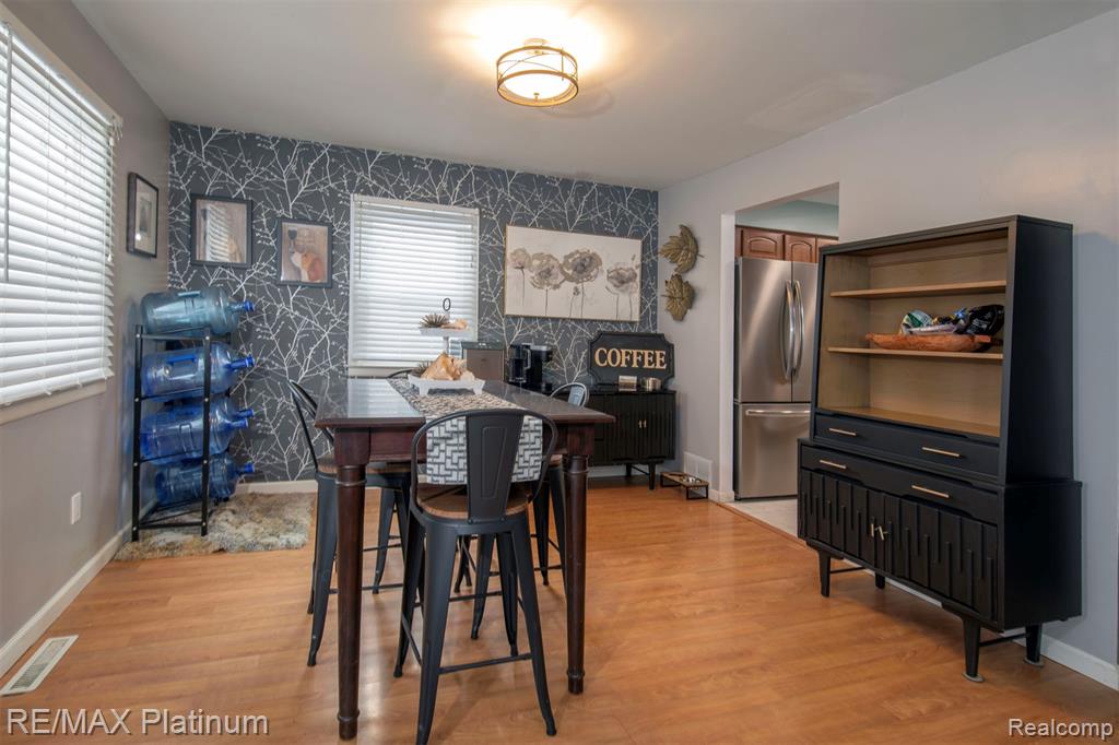 4975 Comstock Street, Commerce Twp, MI 48382 — Photo 5
