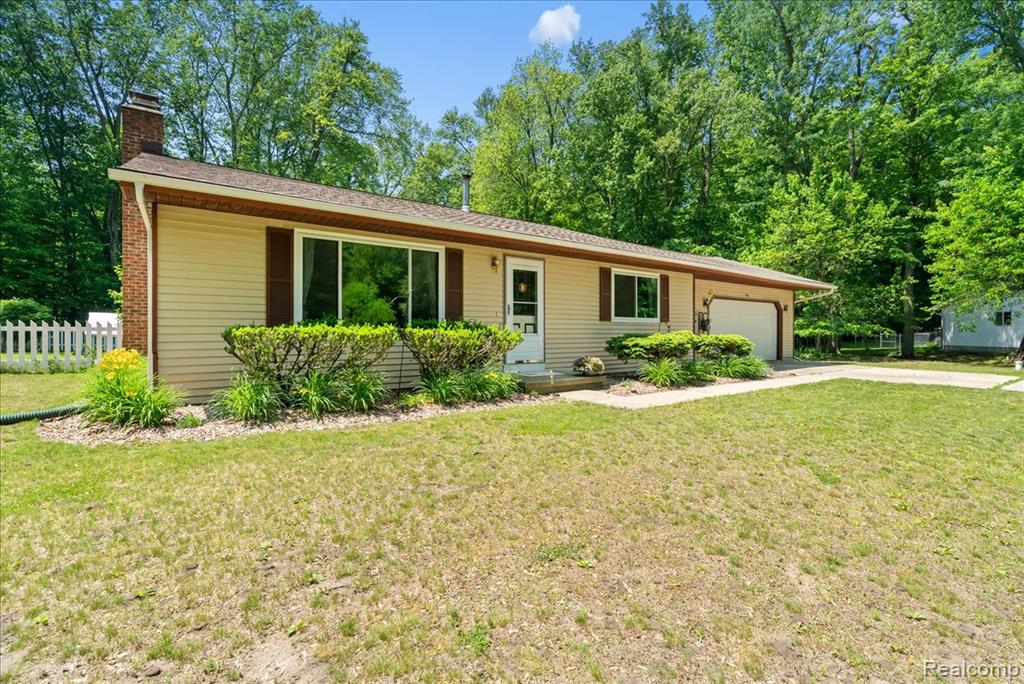 956 Chickasaw Drive, Mason, MI 48854 — Photo 4