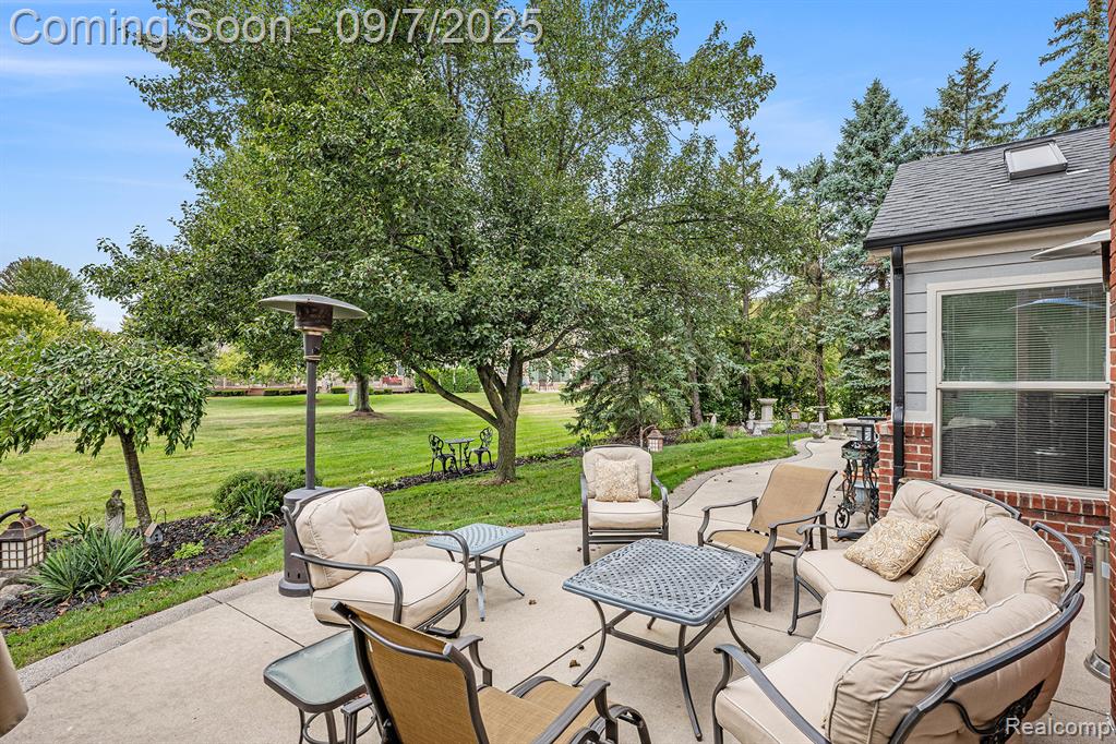 43459 Chardonnay Drive, Sterling Heights, MI 48314 — Photo 47