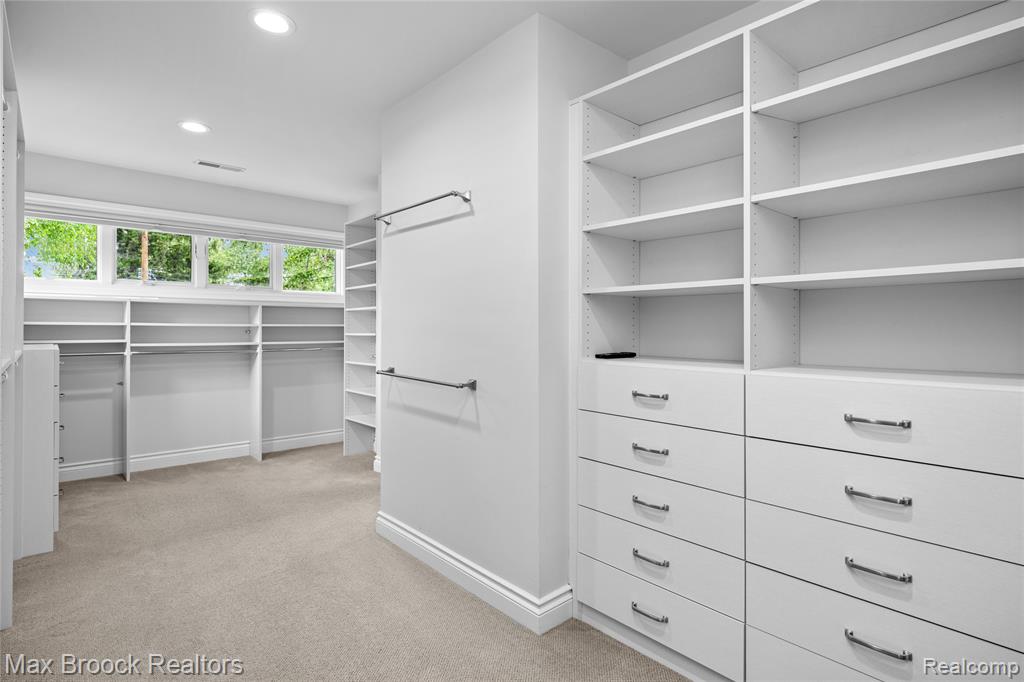 18341 Warwick Street W, Beverly Hills, MI 48025 — Photo 38